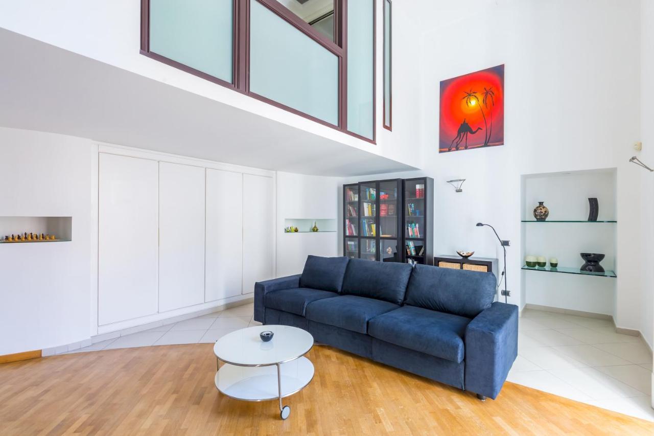 Design & Studio Duplex At National Museum Neapol Exteriér fotografie